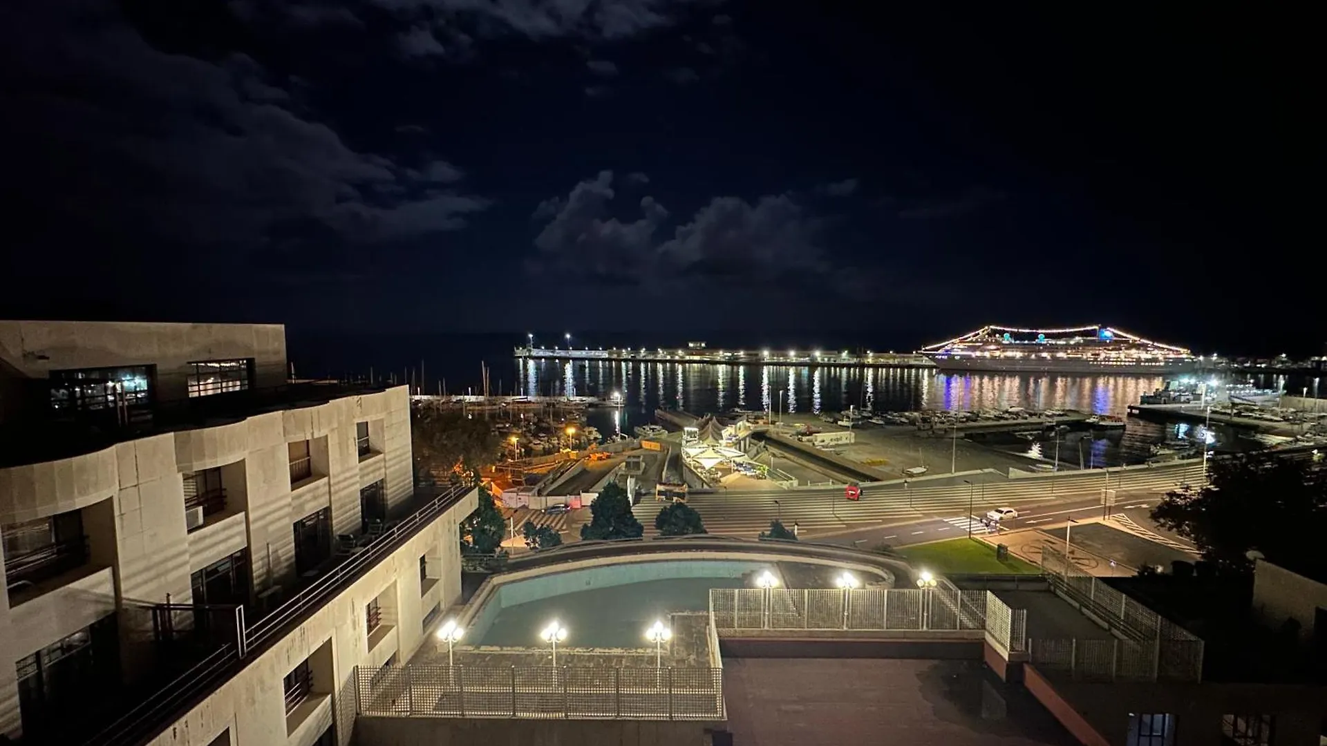 公寓 Vista Marina Funchal公寓